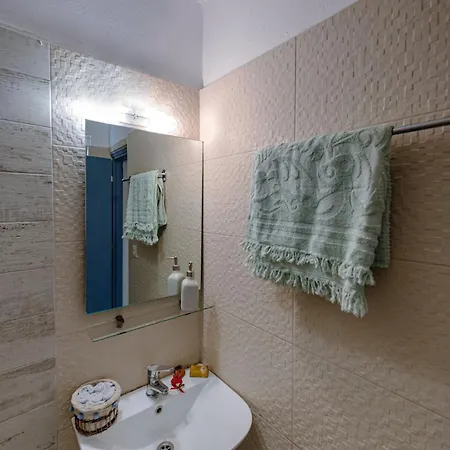 Apartment Aelia Hammam - Old Town Gem With Historic Hammam *